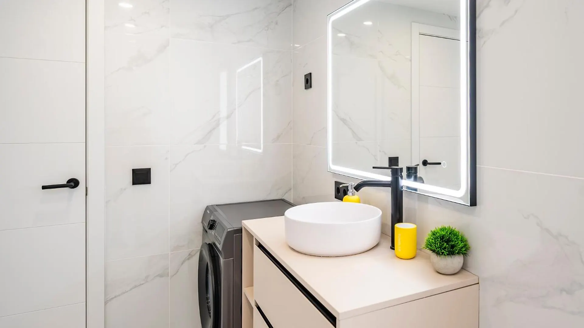 מארבלה Spacious And Bright 3Br House In Great Location 0*,  ספרד