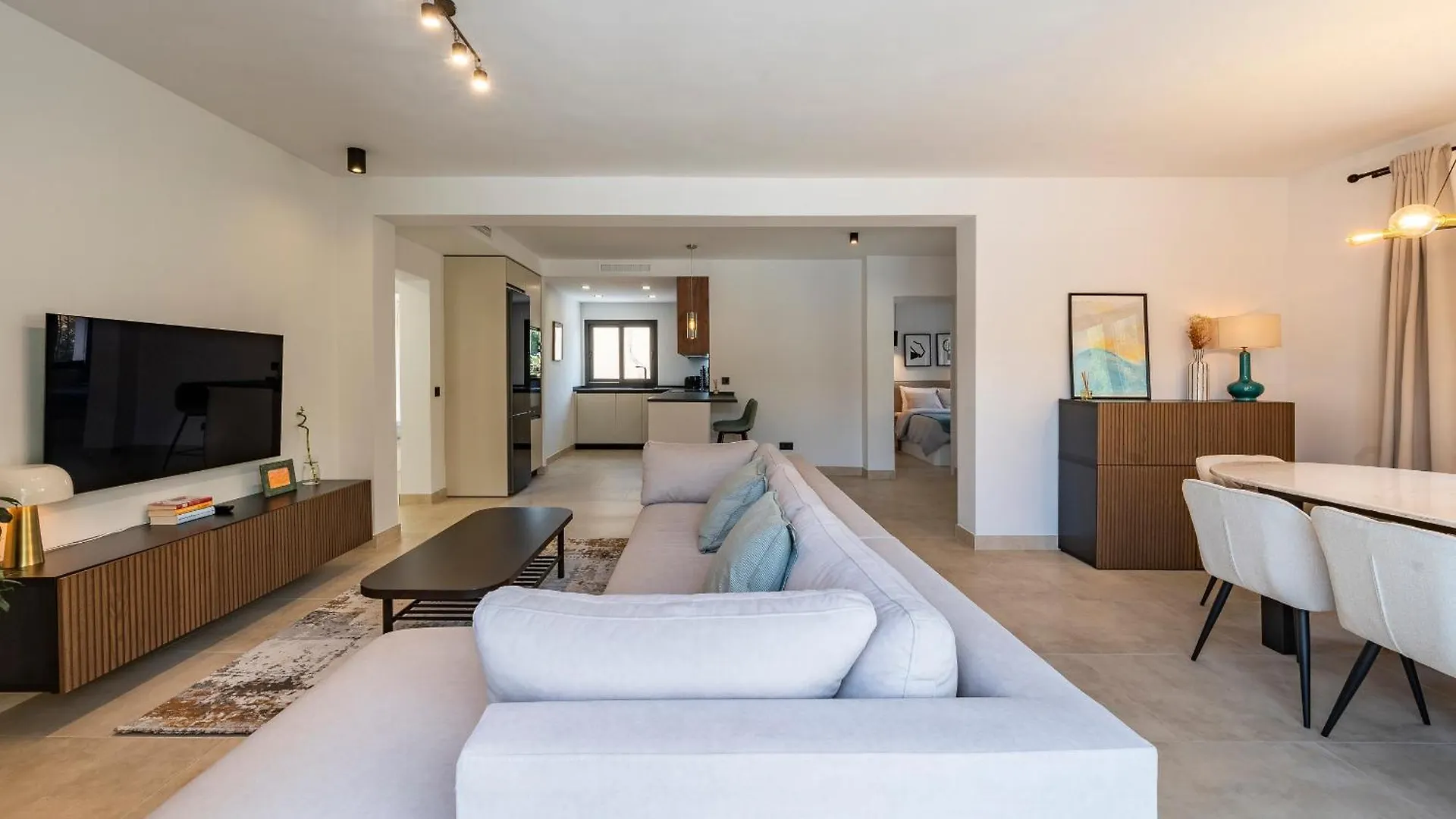 Σπίτι διακοπών Spacious And Bright 3Br House In Great Location Μαρμπέλλα