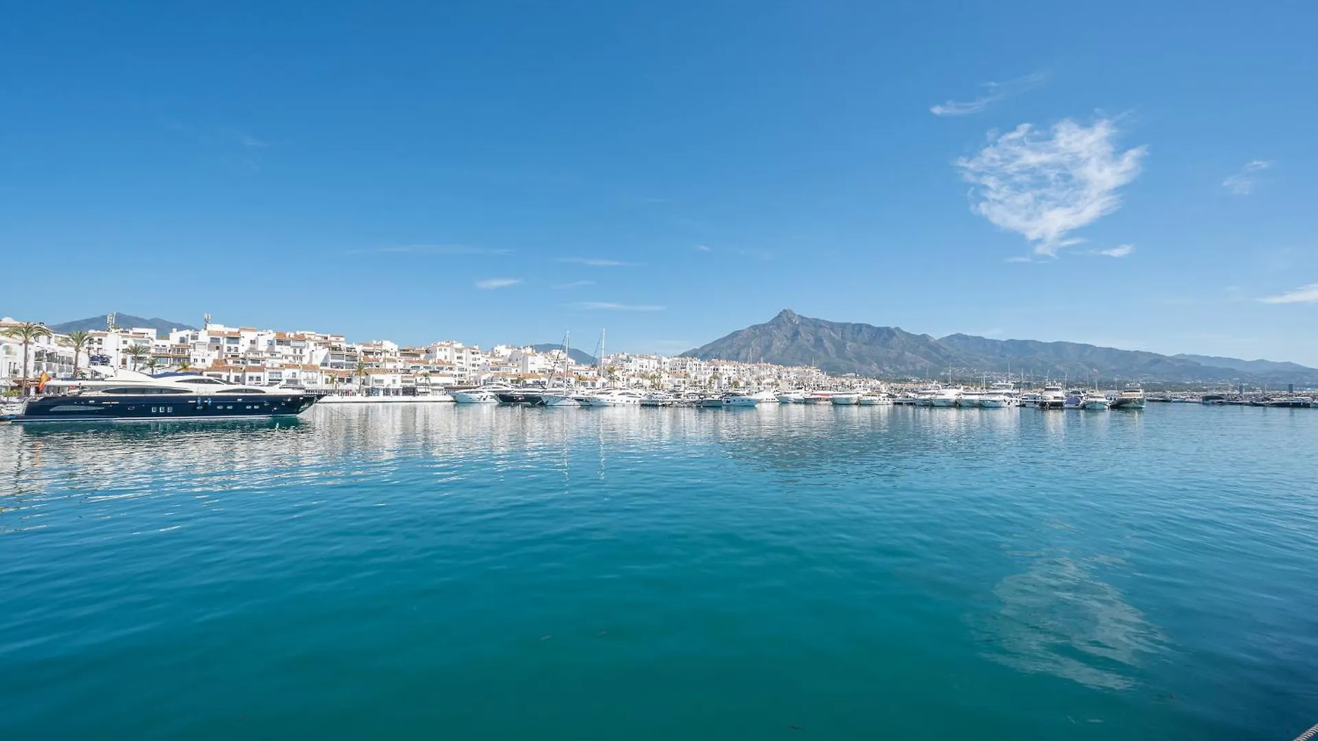 Σπίτι διακοπών Spacious And Bright 3Br House In Great Location Μαρμπέλλα